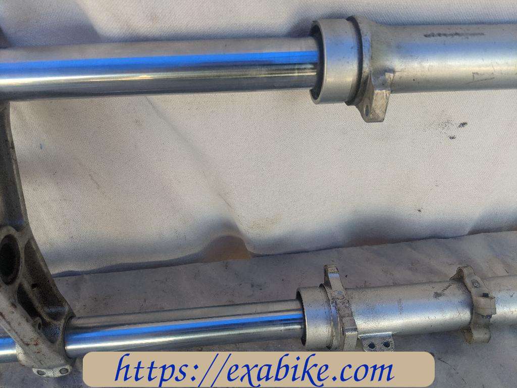 front fork Yamaha TW 125 - photo 3