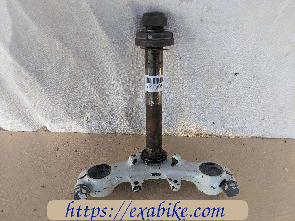 fork bracket, lower Honda 50 MTX - photo 1