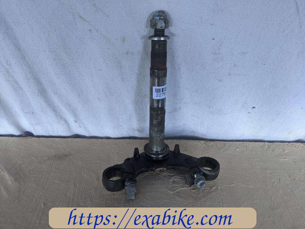 fork bracket Yamaha RDX 125 - photo 1