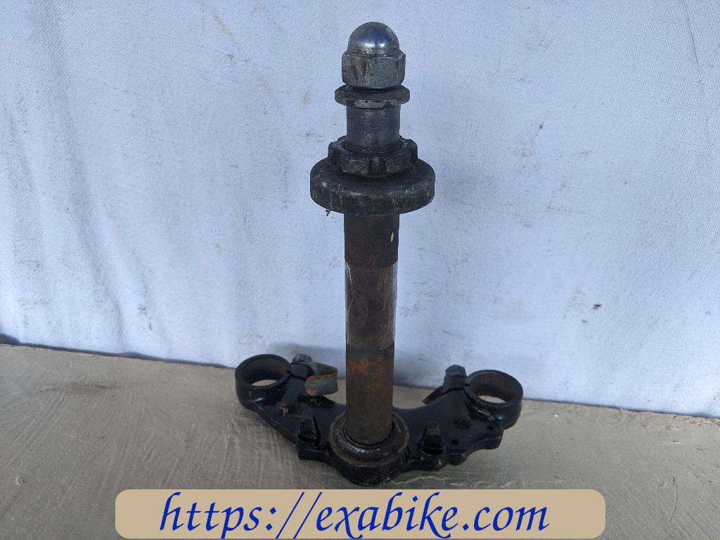 fork bracket, lower Yamaha RDX 125 - photo 2