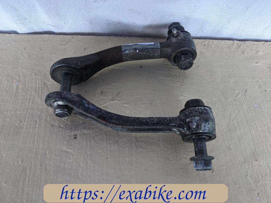 swingarm connecting joints Kawasaki ZX10 Tomcat - photo 2