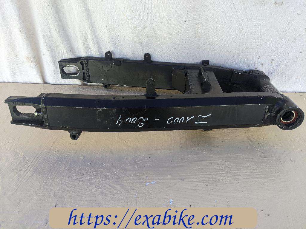 swingarm Kawasaki Z1000 - photo 2