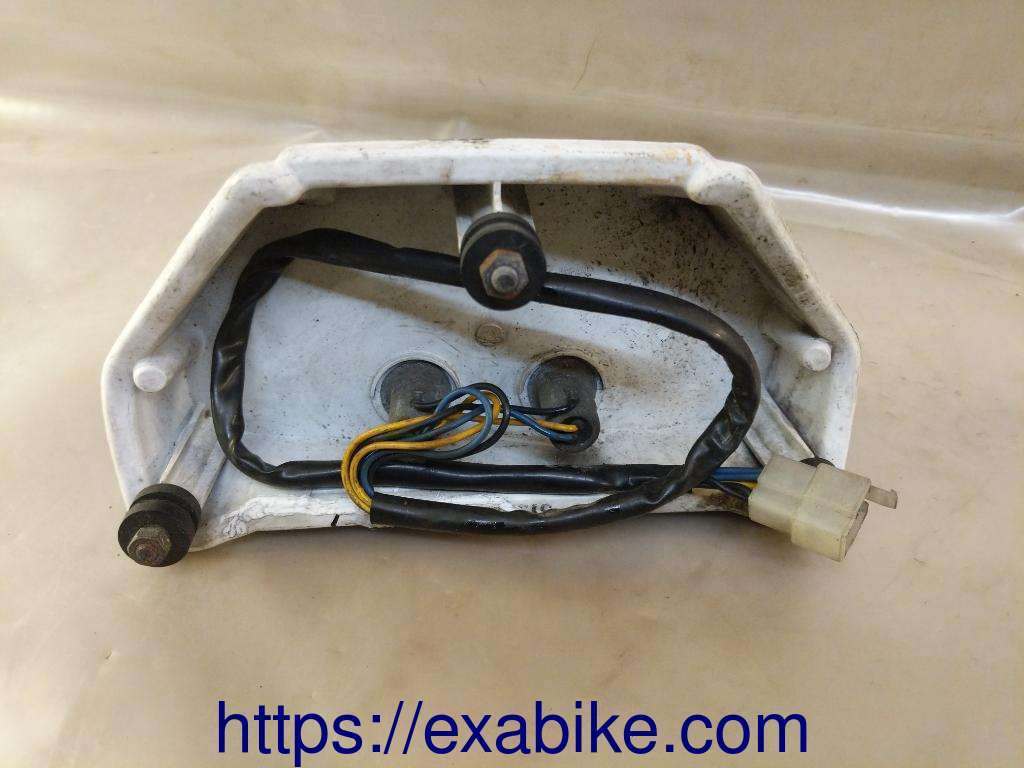 base de feu arrière Yamaha XJ 600 - photo 3