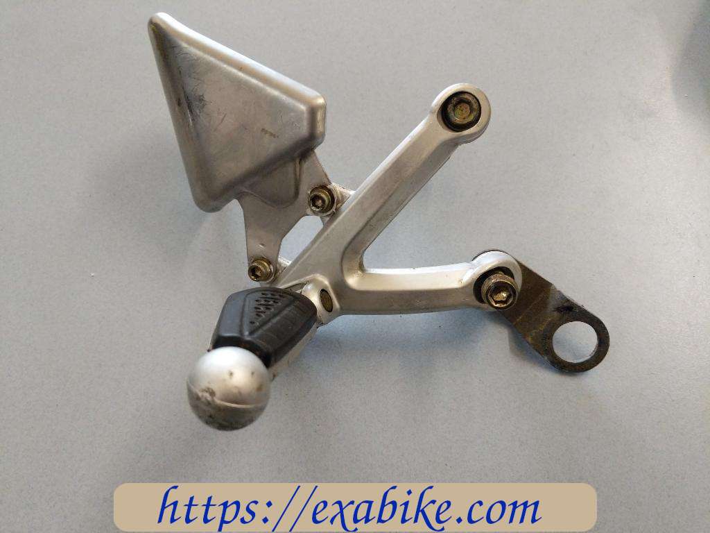 footrest plate, front right Benelli 1130 TNT - photo 1
