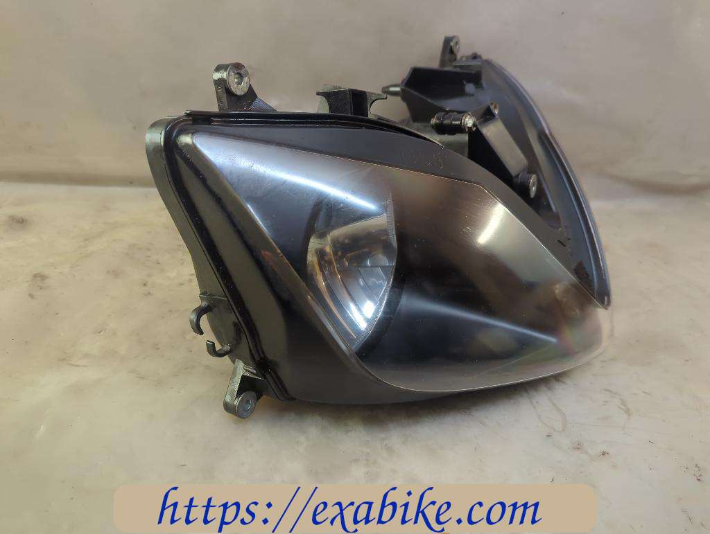 headlight Honda CBR 600 - photo 2