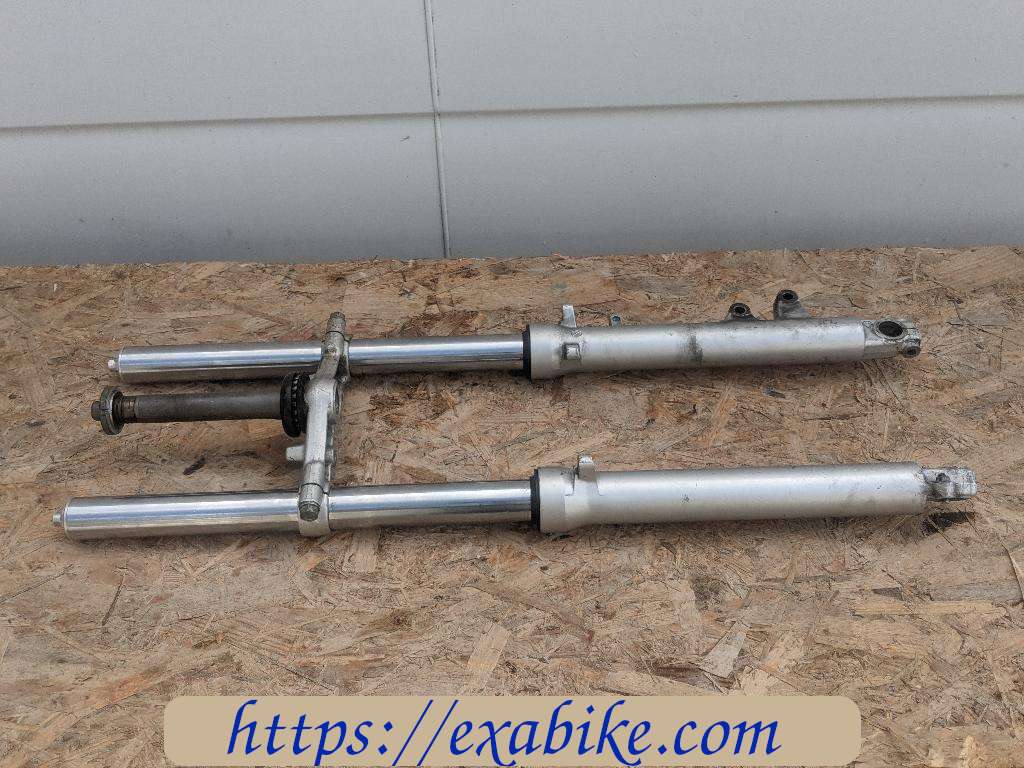 front fork Suzuki GSE 500 - photo 1