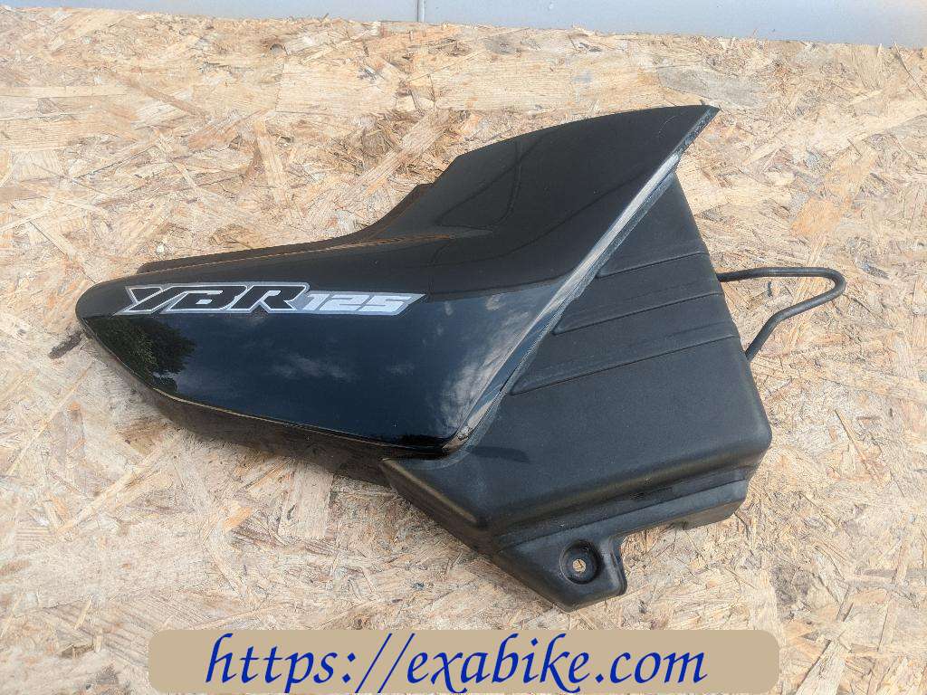 side cover, right Yamaha YBR 125 - photo 1