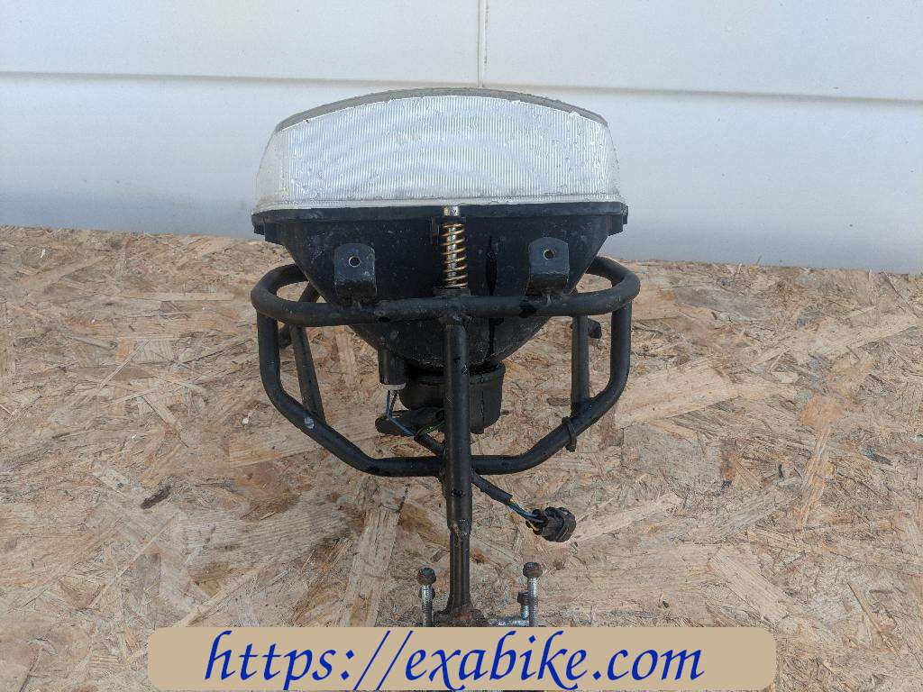 phare Yamaha YBR 125 - photo 4