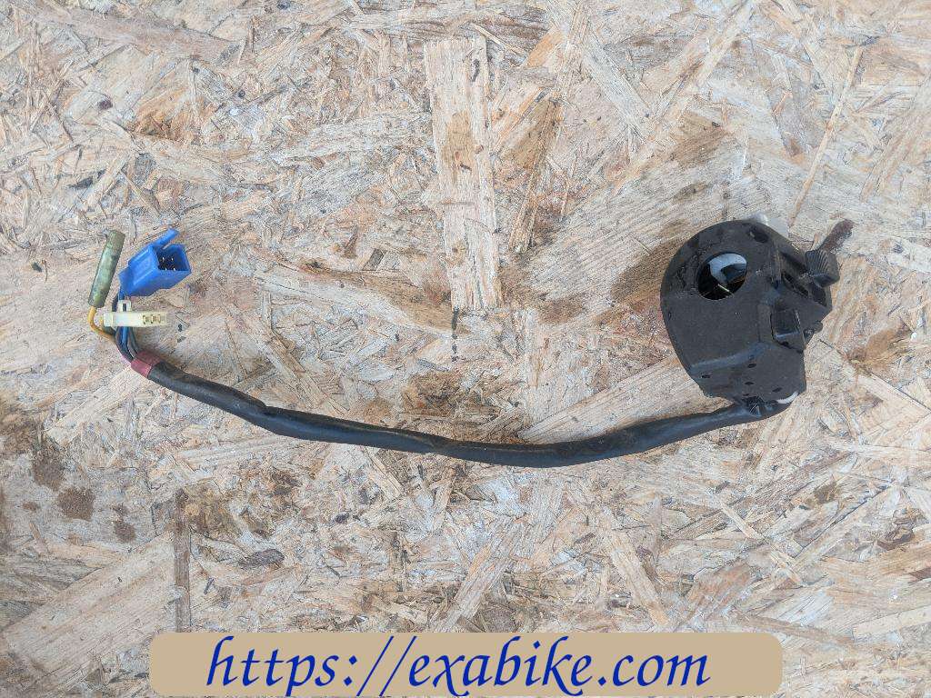 handle switch, left Yamaha YBR 125 - photo 2
