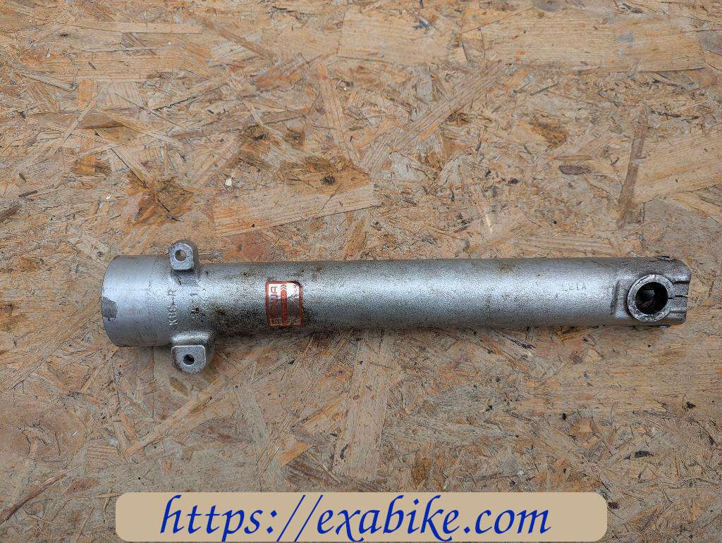 lower fork case, right Honda NSR 125 - photo 2
