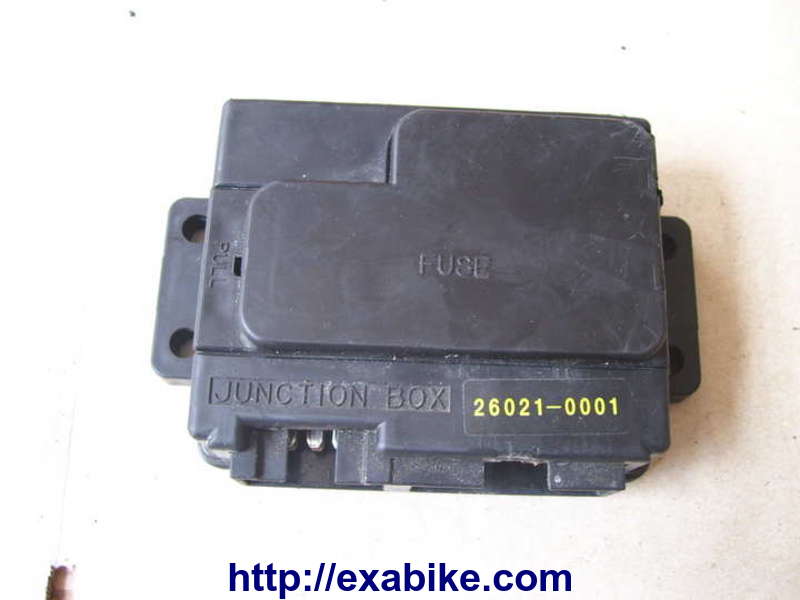 boite à fusible Kawasaki Z1000 - photo 1
