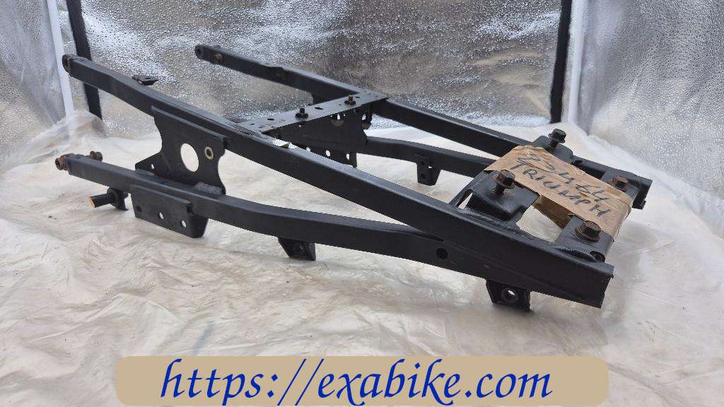 removable rail seat Triumph Sprint ST 900 - photo 3