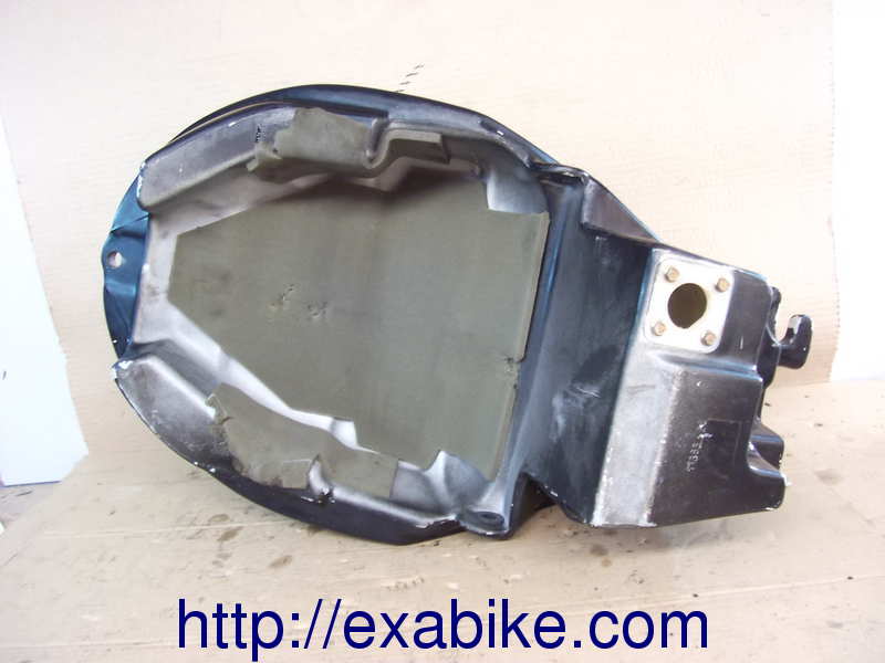 fuel tank Triumph Sprint ST 900 - photo 3