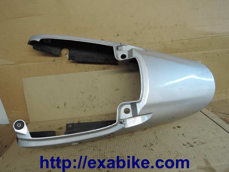rear cowl Suzuki GSX 750 Inazuma - photo 4