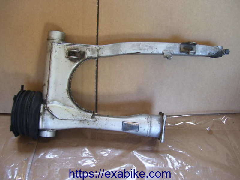 swingarm Yamaha XJ 900 - photo 1