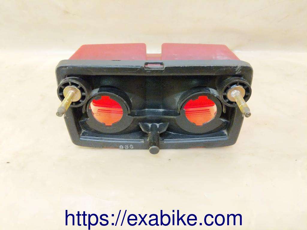 tail light Yamaha XTZ 750 - photo 2