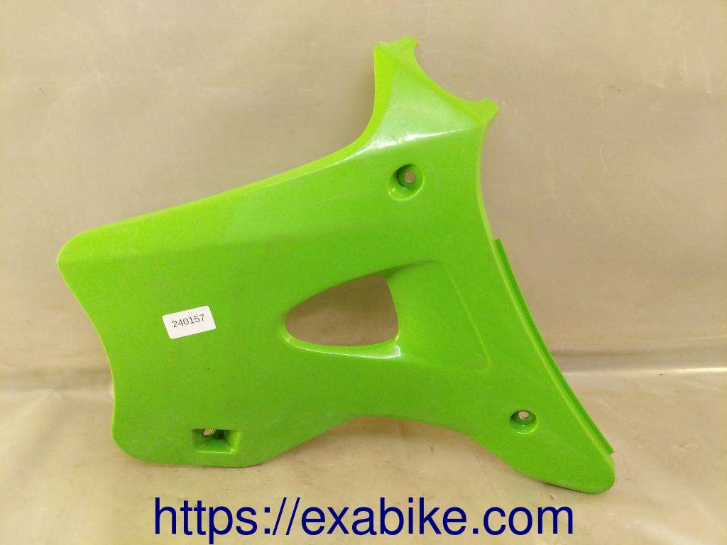 front cover, left Kawasaki KX 125 - photo 1