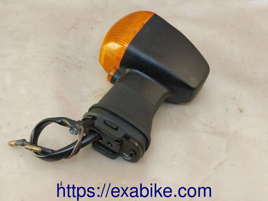 turn signal, front left Yamaha FJR 1300 - photo 2