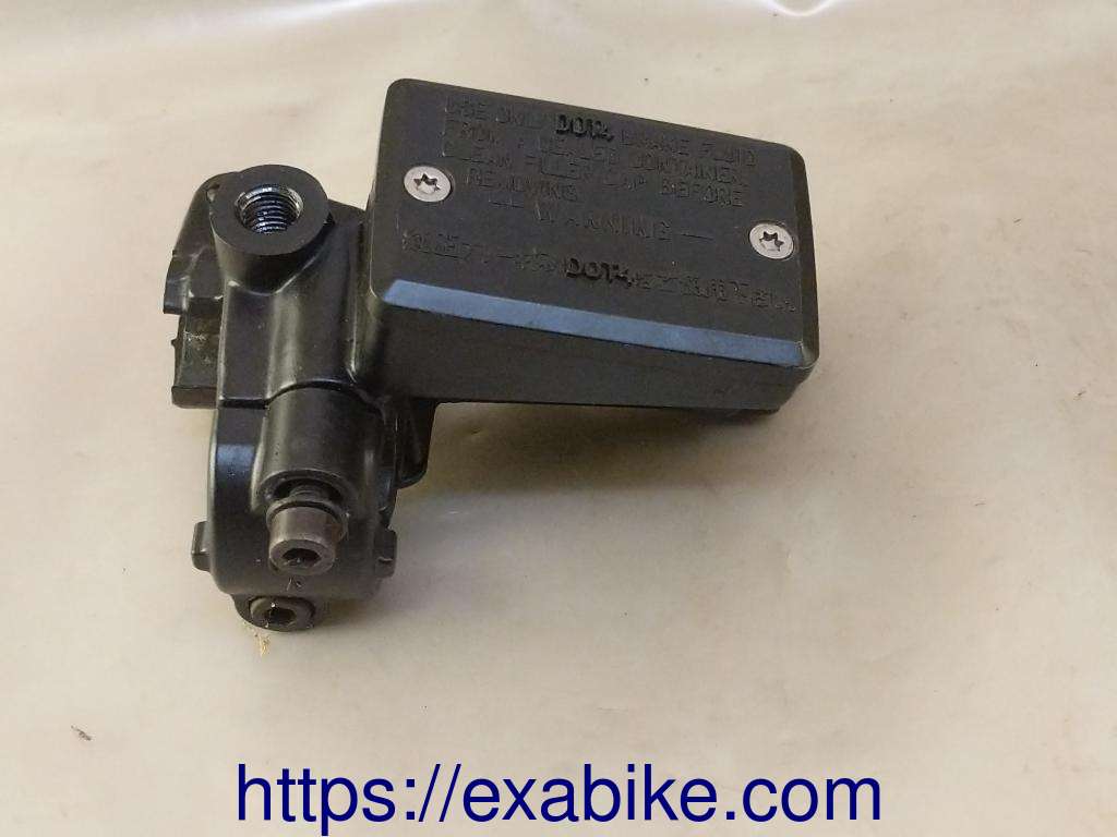 clucth master cylinder Yamaha FJR 1300 - photo 1
