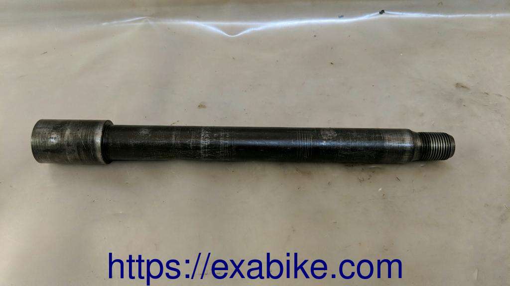 wheel axle, front Yamaha FJR 1300 - photo 1