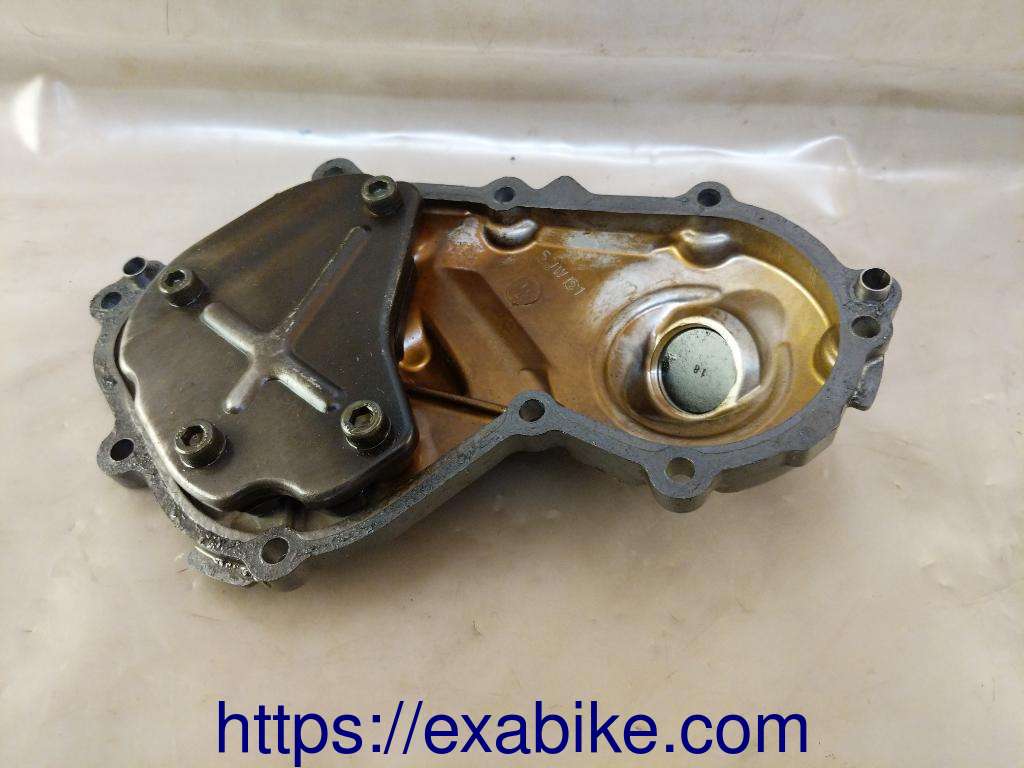 couvercle moteur Yamaha FJR 1300 - photo 2