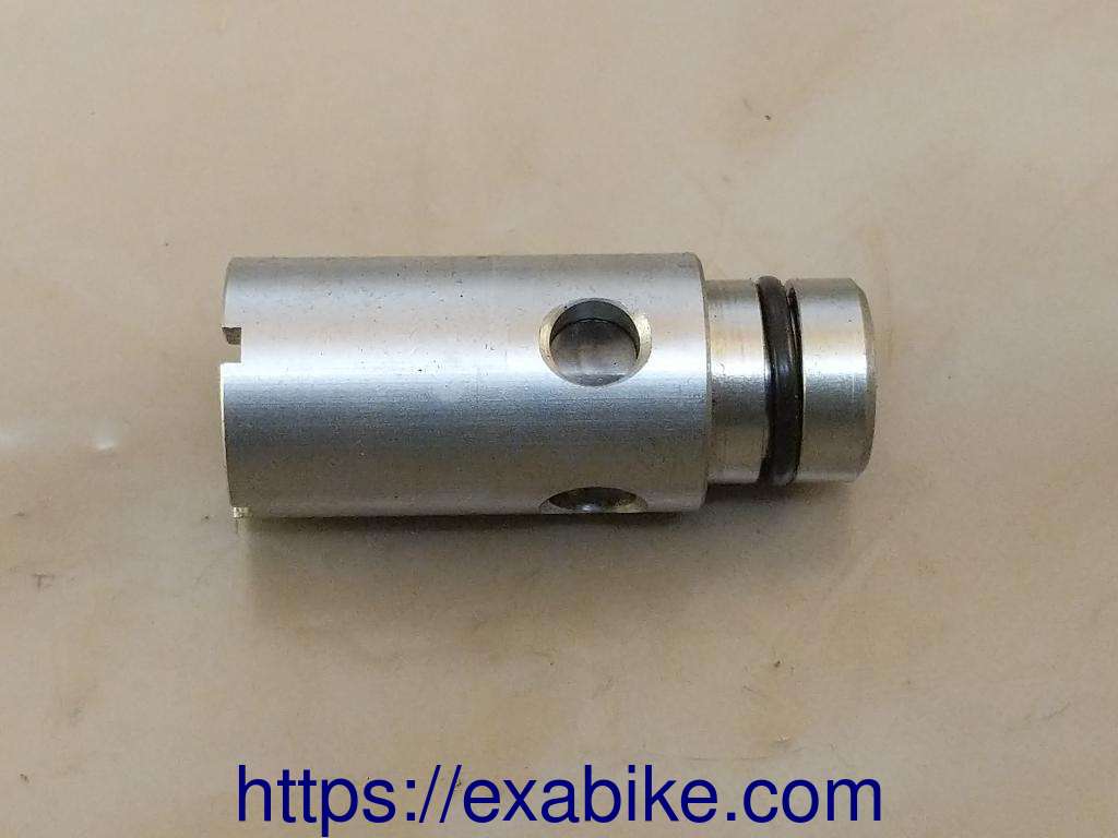 oil pressure valve Yamaha FJR 1300 - photo 1