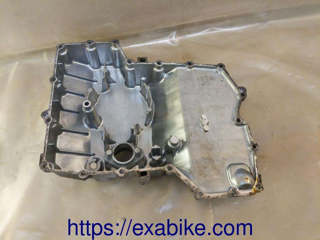 carter d'huile Yamaha FJR 1300 - photo 2