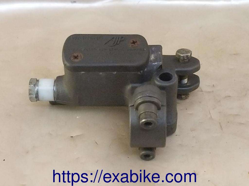 front master cylinder Rieju 50 RS1 - photo 1