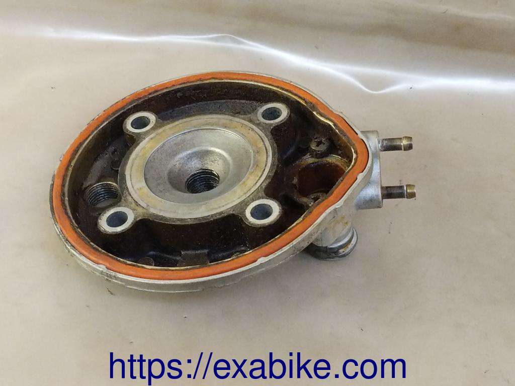cylinder head Rieju 50 RS1 - photo 2