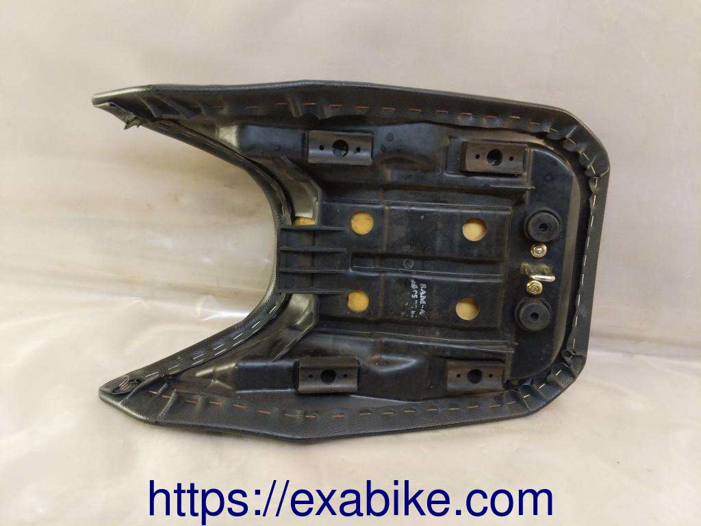 seat, front Daelim VJ 125 Roadwin - photo 3