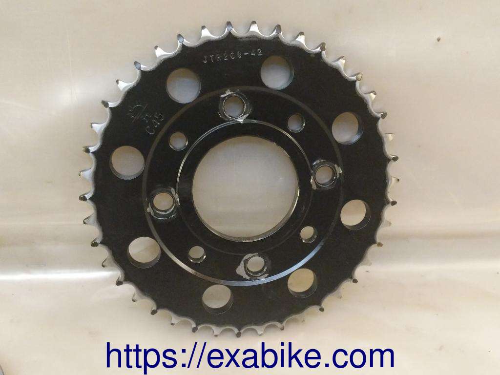 rear sprocket Daelim VJ 125 Roadwin - photo 1