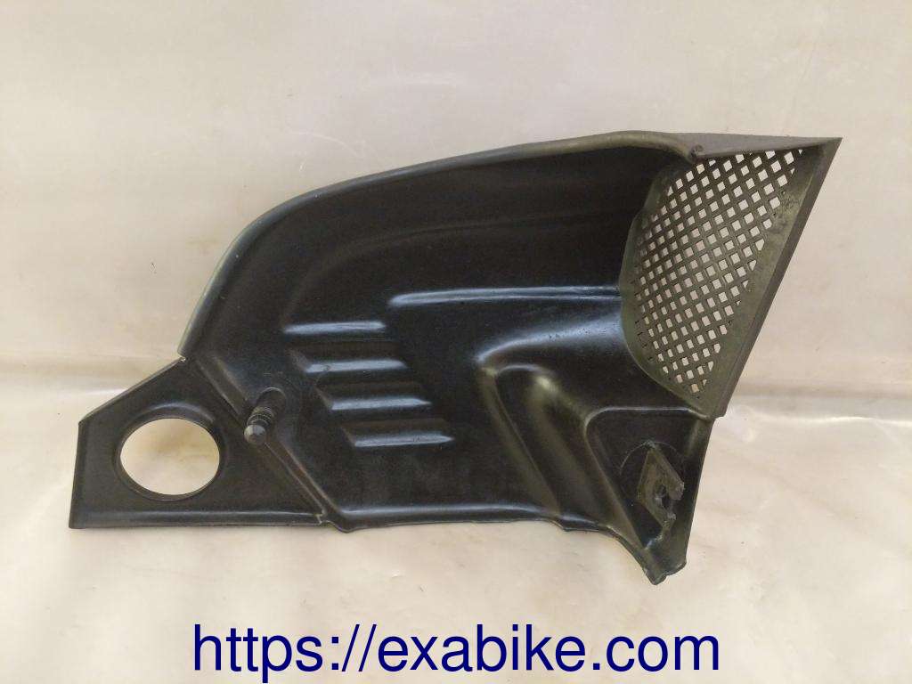 front cover, left Cagiva 125 Roadster - photo 2