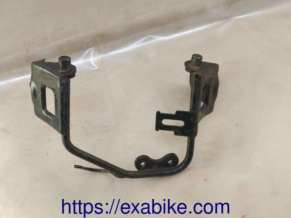fairing bracket Yamaha XT 125 - photo 1