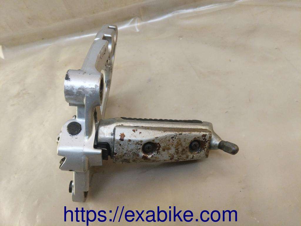 footrest plate,front right Suzuki GSXF 1100 - photo 3