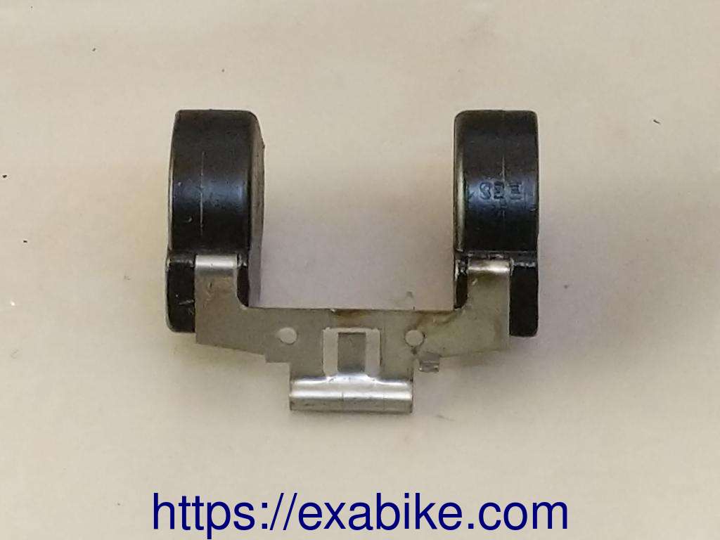 carburetor float Suzuki GSX 750 - photo 1