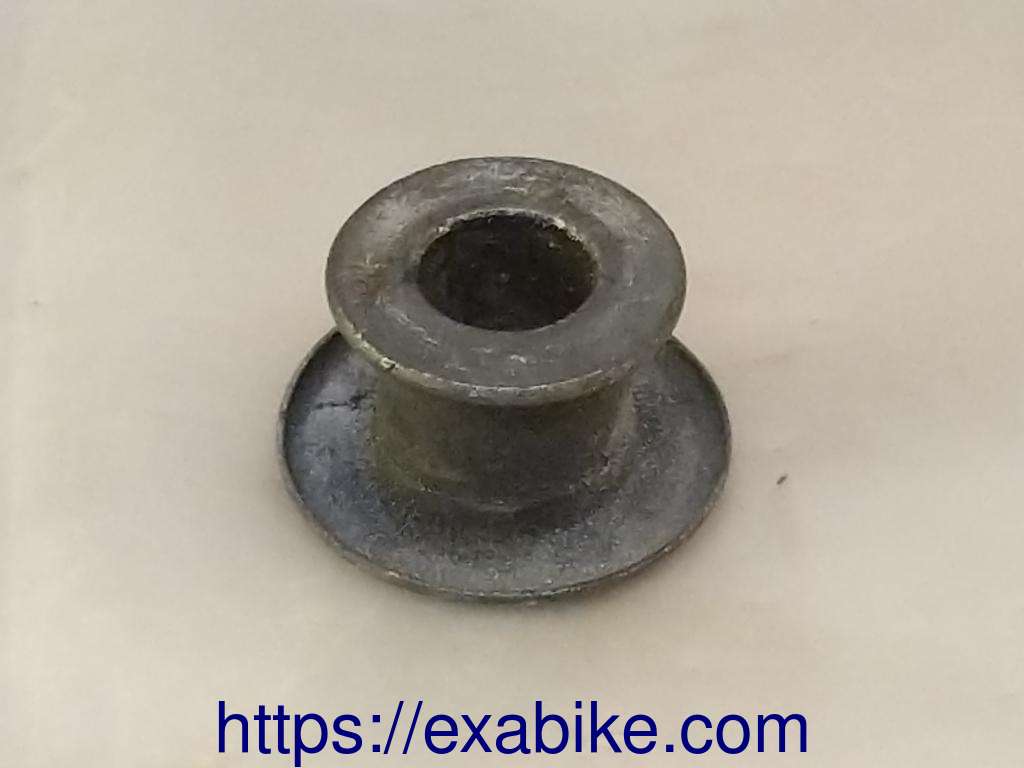 entretoise de roue arrière Suzuki GSXF 750 - photo 1