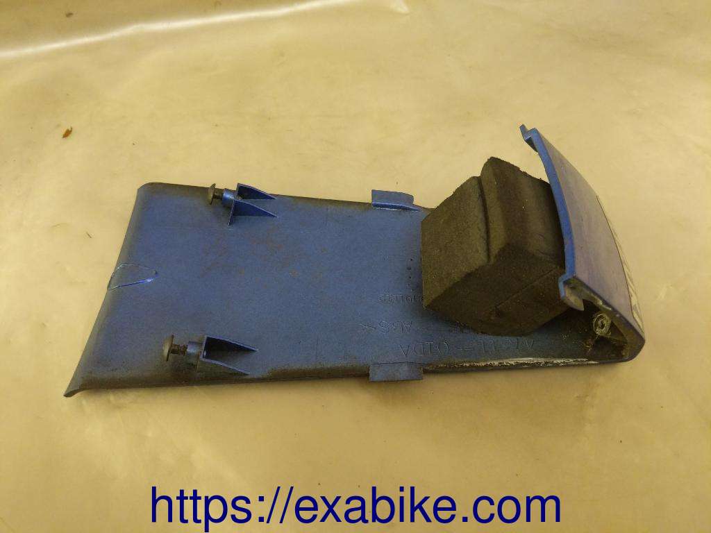 élément d'habillage arrière Suzuki GS 500 - photo 2