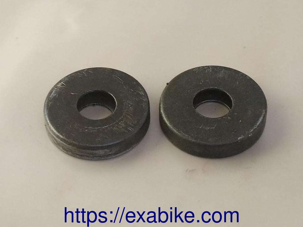 swingarms bushs Suzuki GS 500 - photo 1