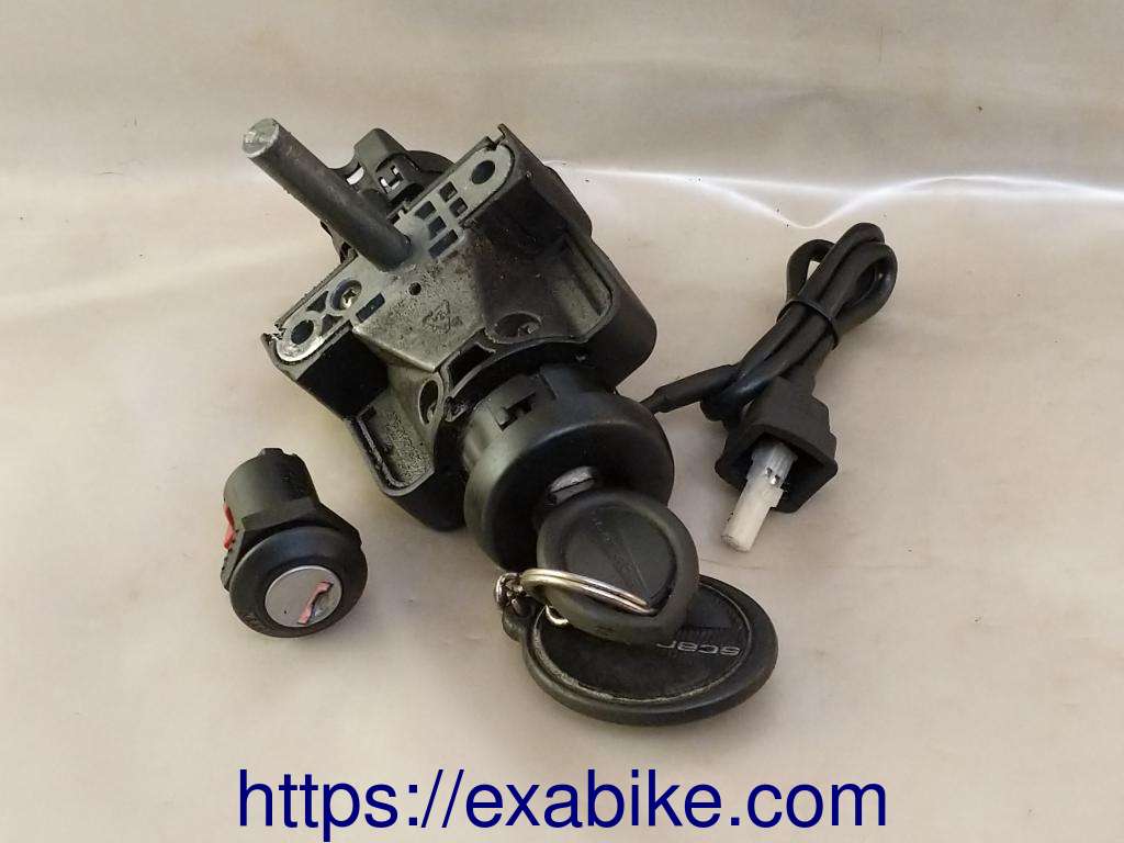 key switch Aprilia 500 Scarabeo - photo 1