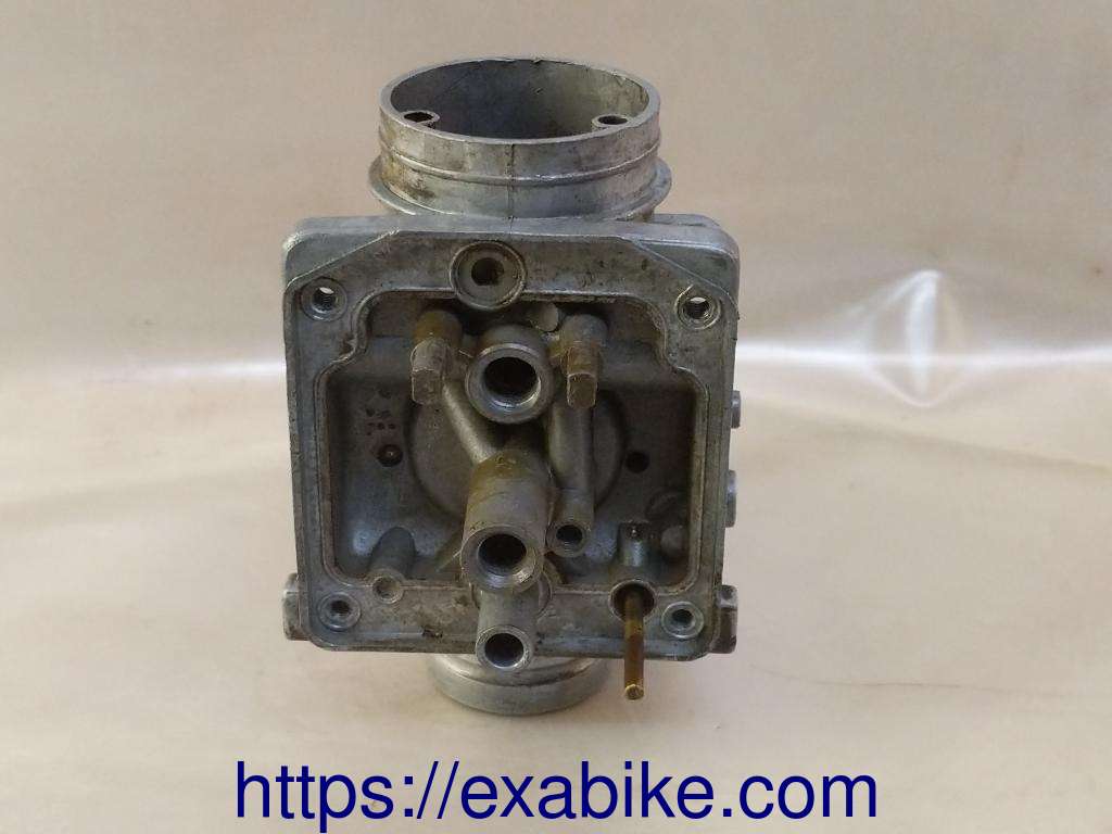 carburetor body Suzuki GS 750 - photo 4
