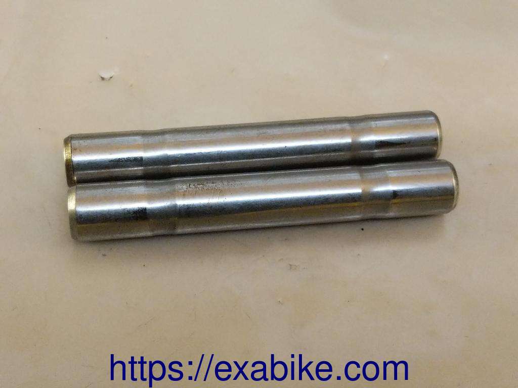valve rockers axles Aprilia 500 Scarabeo - photo 1