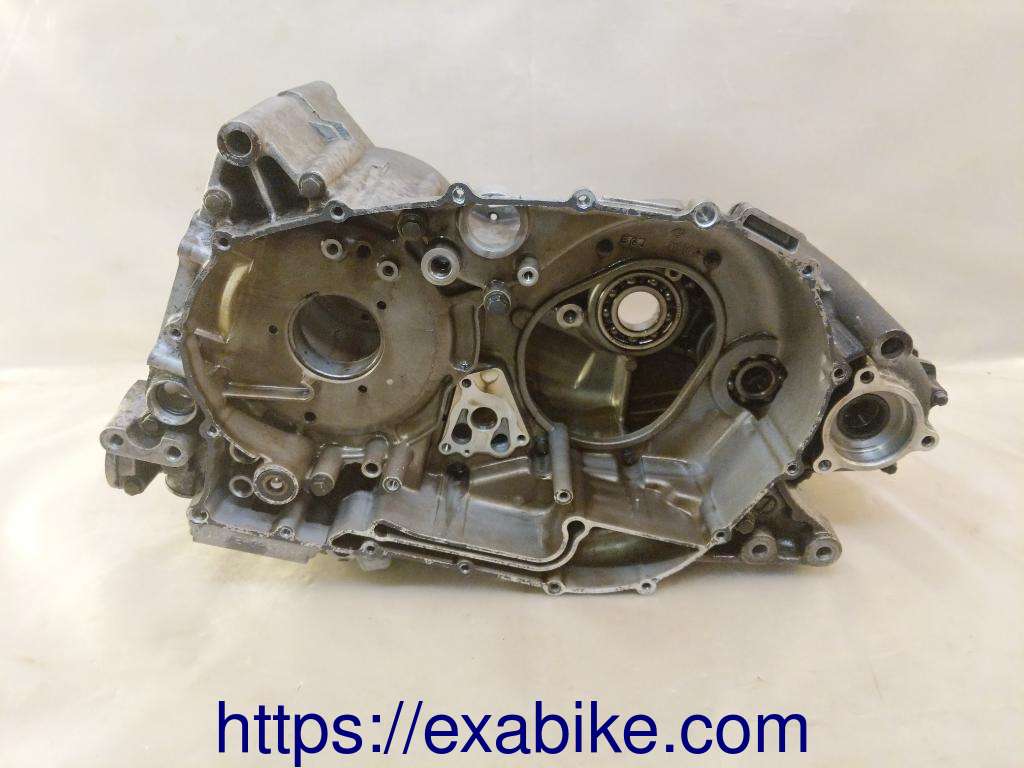 crankcase Yamaha XP 500 T-MAX - photo 1