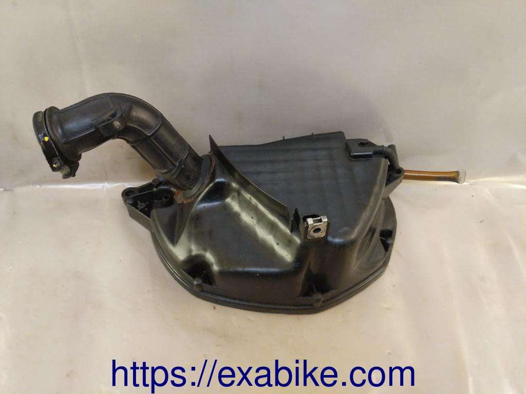 air cleaner box Honda PCX 125 - photo 1