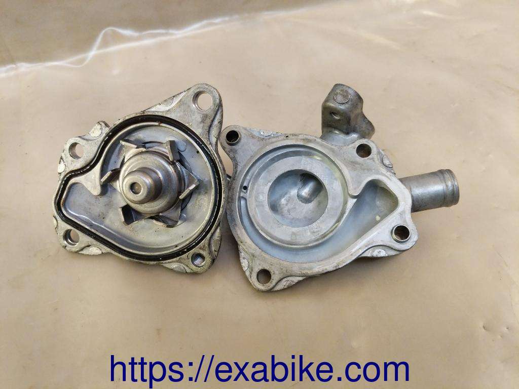 water pump Honda PCX 125 - photo 3