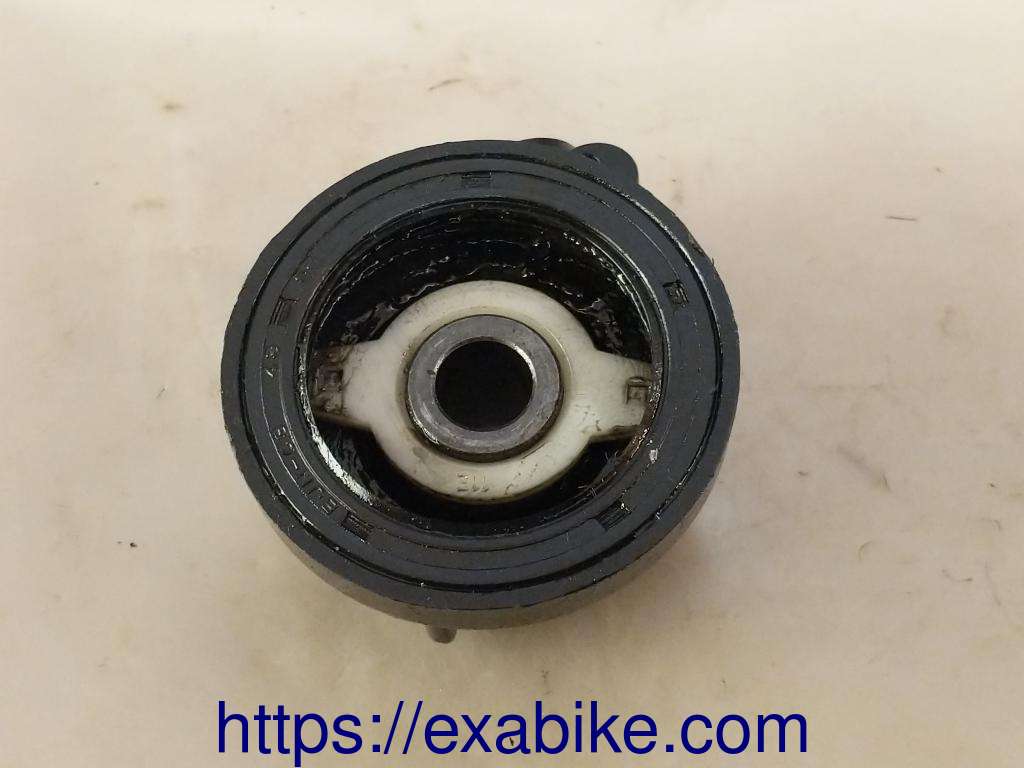 speedometer gear Suzuki AN 125 - photo 2