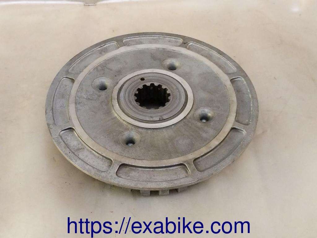 noix d'embrayage Kawasaki GPZ 250 - photo 2