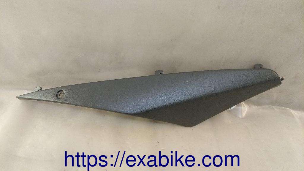 cowl, right Suzuki AN 125 - photo 1