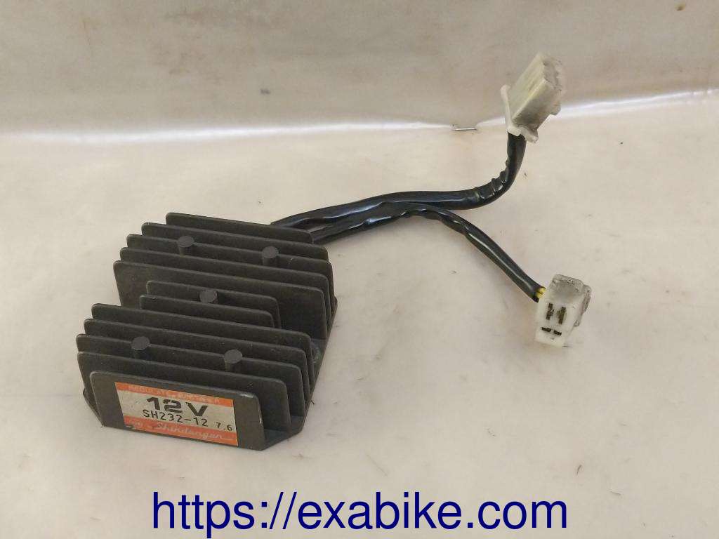 voltage regulator Honda CB250T - photo 1