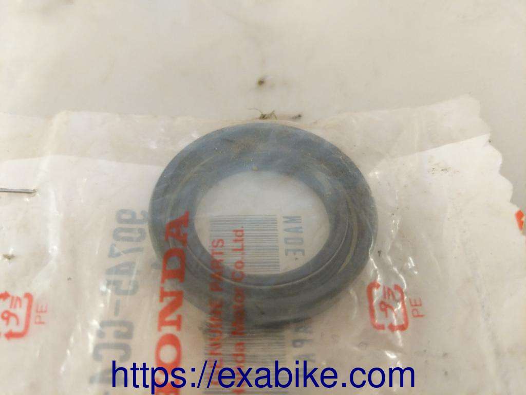 joint spy Honda 80 CR - photo 1