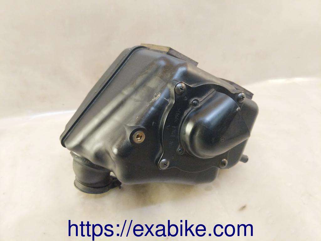 air cleaner box Suzuki Marauder 125 - photo 1